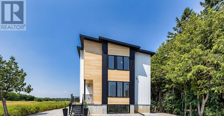 2246 2 Lower Unit Highway, Clarington, ON, L1C 6C3 - 14
