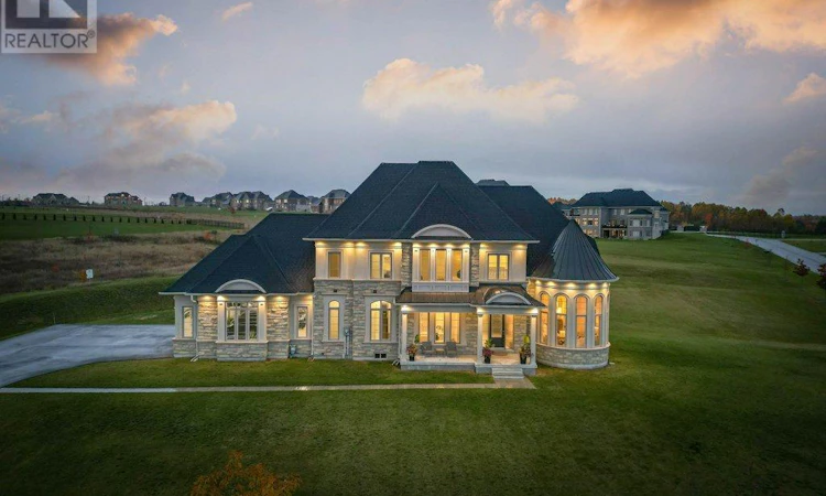 79 Amos Drive