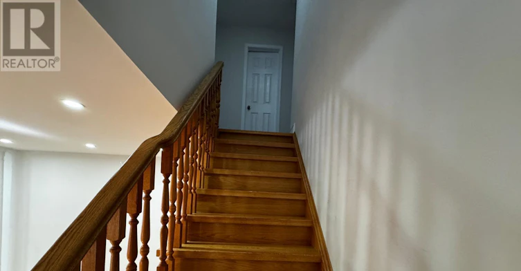 11A Seasons Drive, Toronto, ON, M1X 1X4 - 12