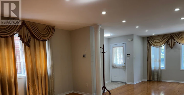 11A Seasons Drive, Toronto, ON, M1X 1X4 - 5