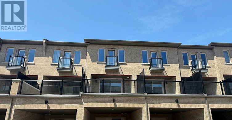 533 Vine Cliff Boulevard, Markham, ON, L6C 1L2 - 2