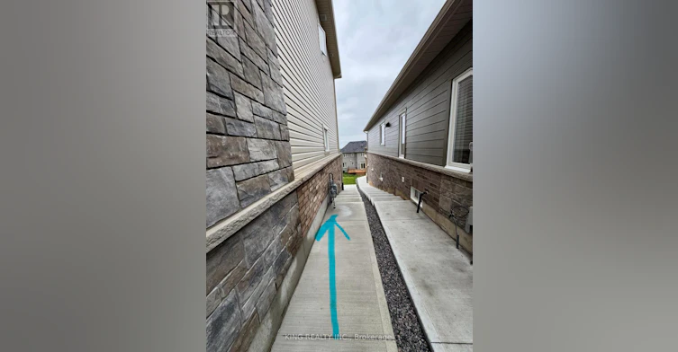 83 Atlantis Drive, Orillia, ON, L3V 8L4 - 2