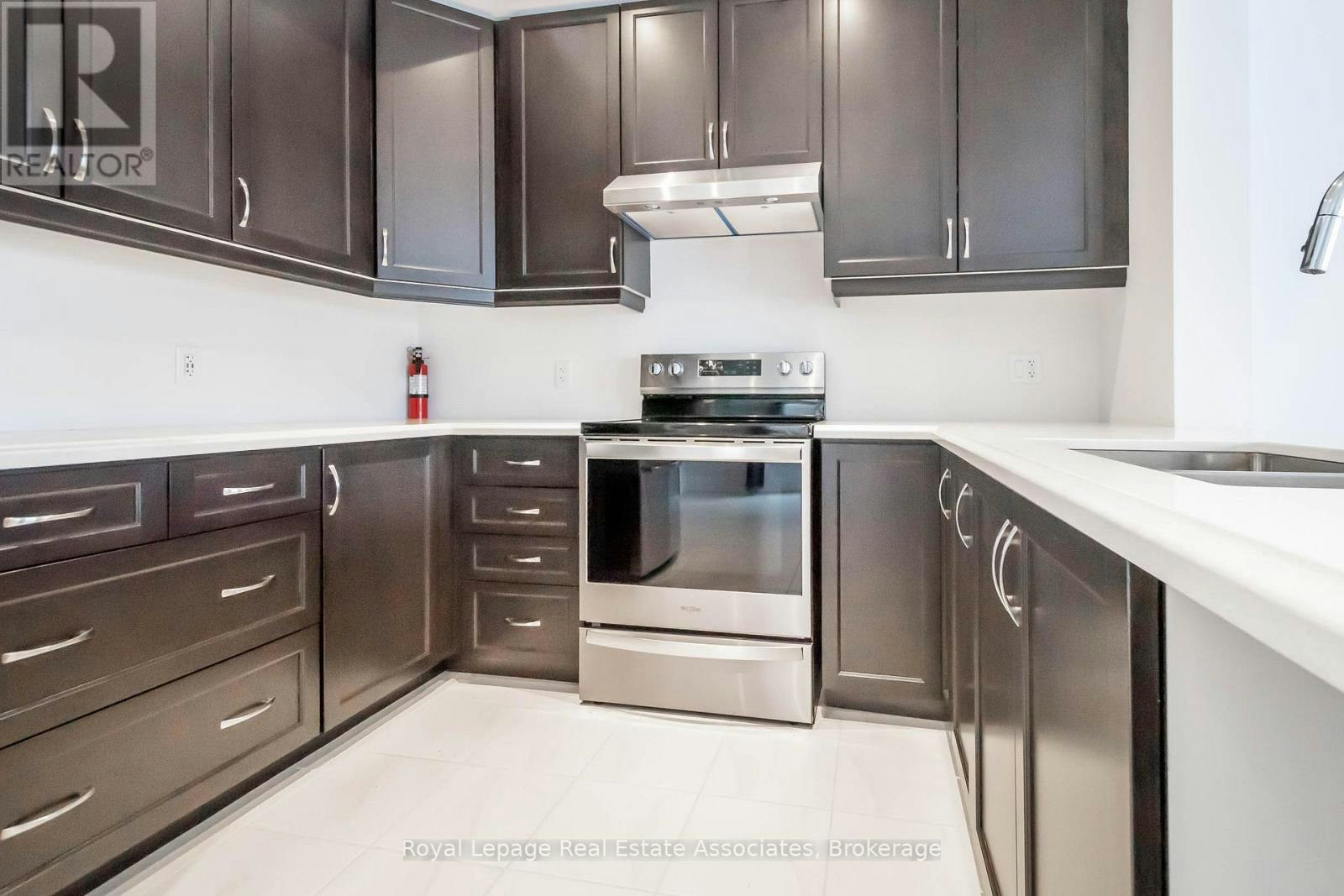 3981 Crown Street, Lincoln, ON, L0R 1B4 - 8