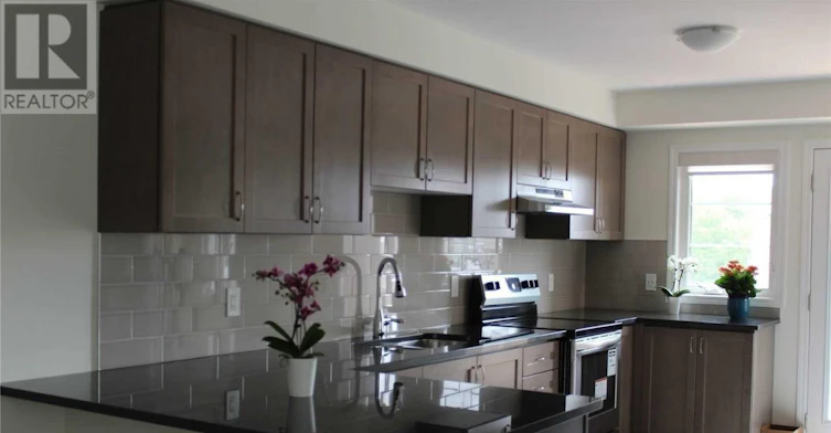 3461 Vernon Powell Drive, Oakville, ON, L6H 0Y1 - 11