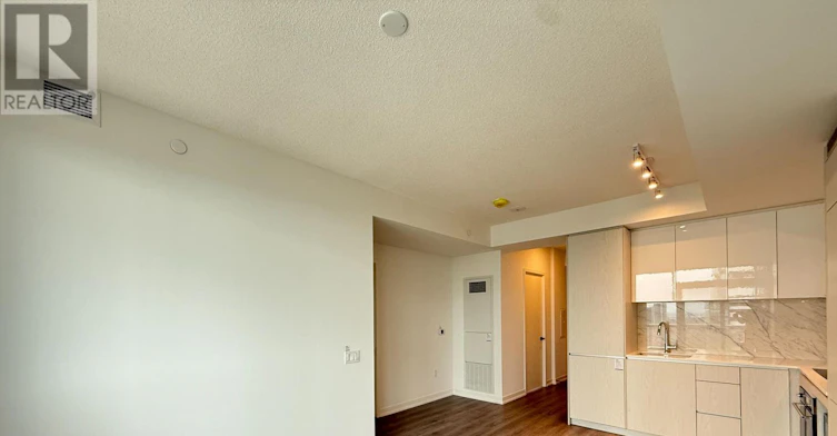2603-28 Interchange Way, Vaughan, ON, M5V 3W2 - 4