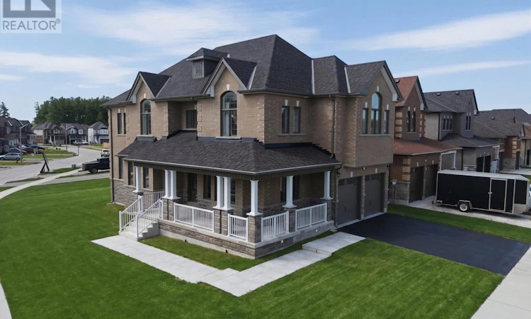 63 Wood Crescent