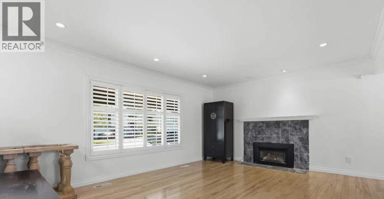 10851 Rosecroft Crescent, Richmond, BC, V6A 2J2 - 3