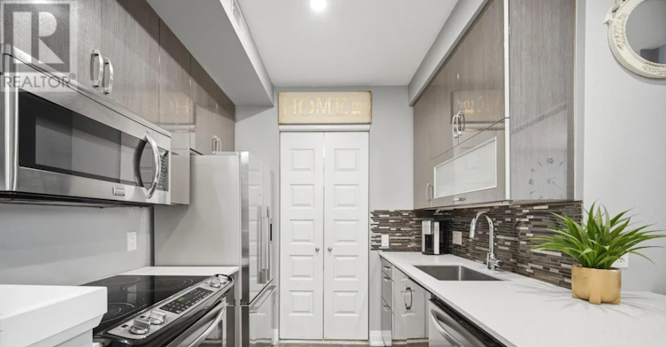 49-8167 Kipling Avenue, Vaughan, ON, L4L 2A3 - 10