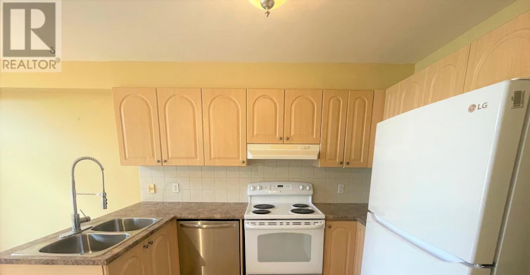251 Meadowbreeze Drive, Ottawa, ON, K2M 3A6 - 13