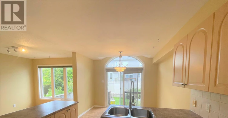 251 Meadowbreeze Drive, Ottawa, ON, K2M 3A6 - 15