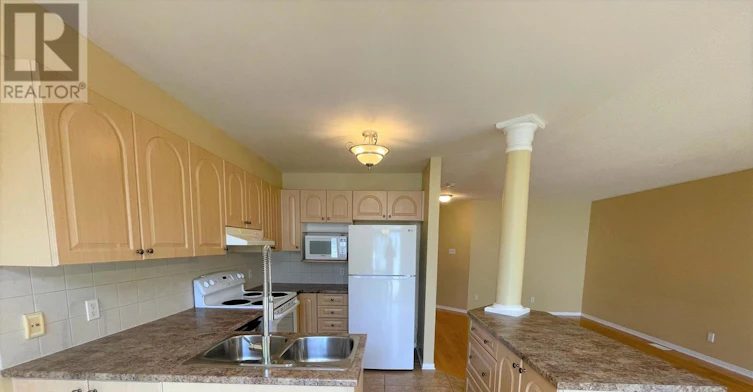 251 Meadowbreeze Drive, Ottawa, ON, K2M 3A6 - 12