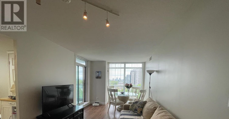 911-28 Harrison Garden Boulevard, Toronto, ON, M2N 7B5 - 5