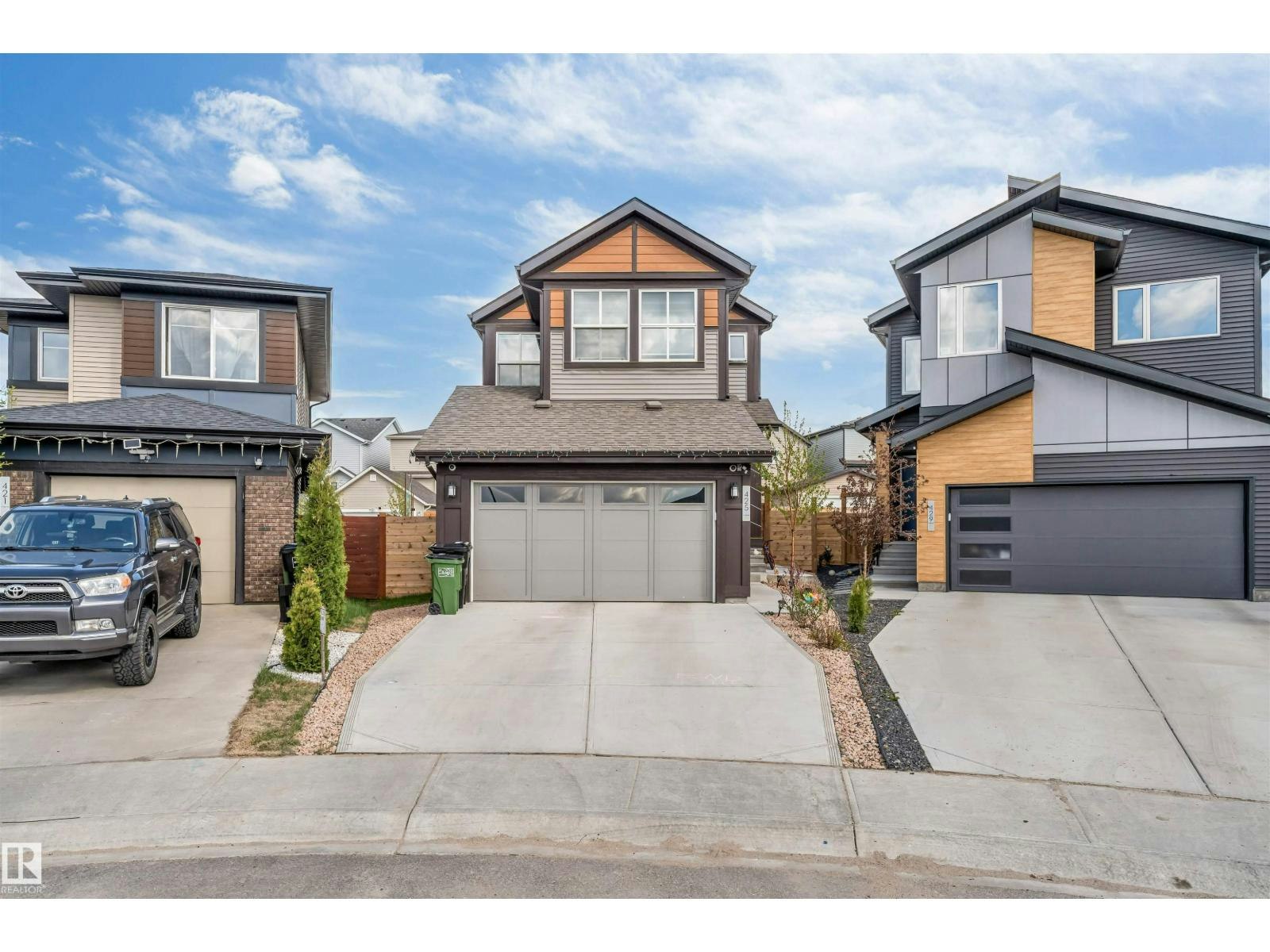 425 41 Street SW, Edmonton, AB, T6X 1A5