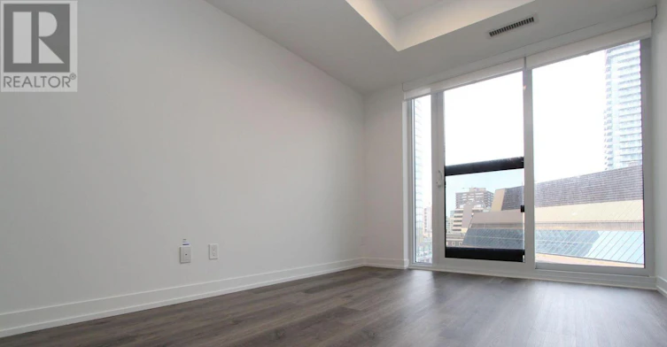 1006-771 Yonge Street, Toronto, ON, M4W 0B8 - 4
