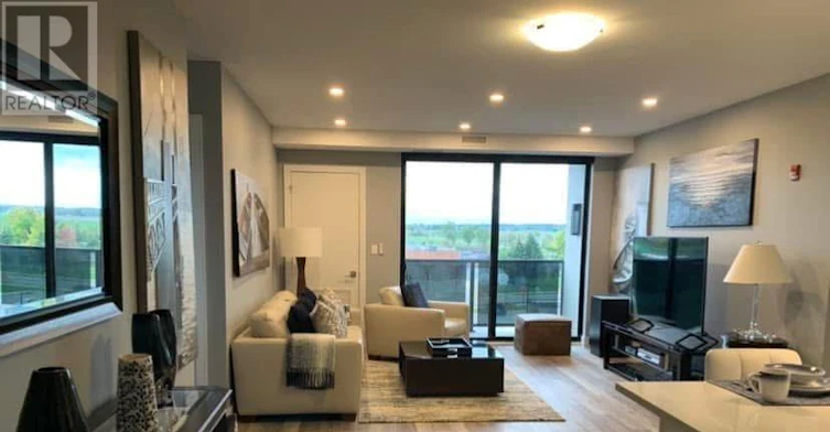 408 300g Fourth Avenue, St. Catharines, ON, L2S 0E6 - 2