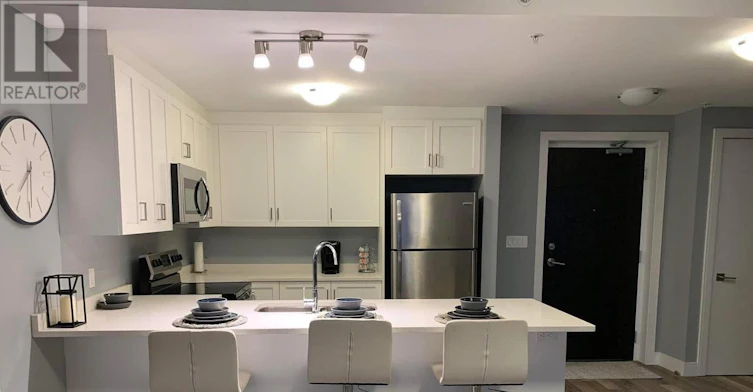 408 300g Fourth Avenue, St. Catharines, ON, L2S 0E6 - 3