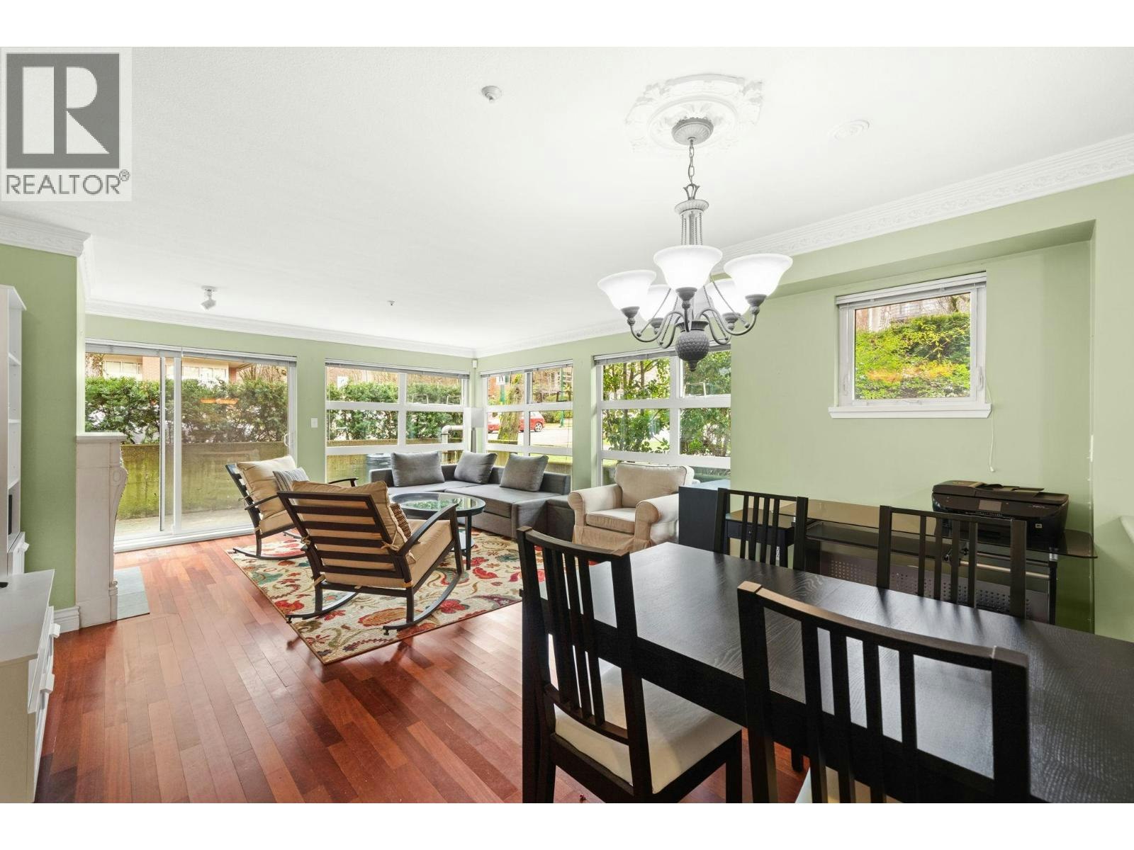 104-2815 Yew Street, Vancouver, BC, V6K 3H6