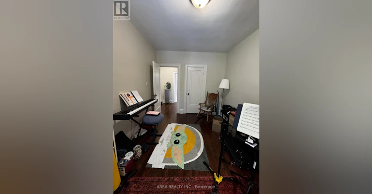 81 Humewood Drive, Toronto, ON, M6C 2W3 - 14