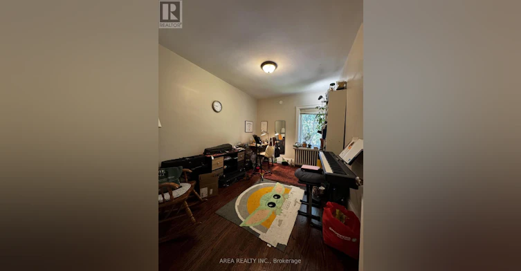 81 Humewood Drive, Toronto, ON, M6C 2W3 - 13