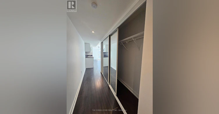 533-21 Iceboat Terrace, Toronto, ON, M5V 4A9 - 13
