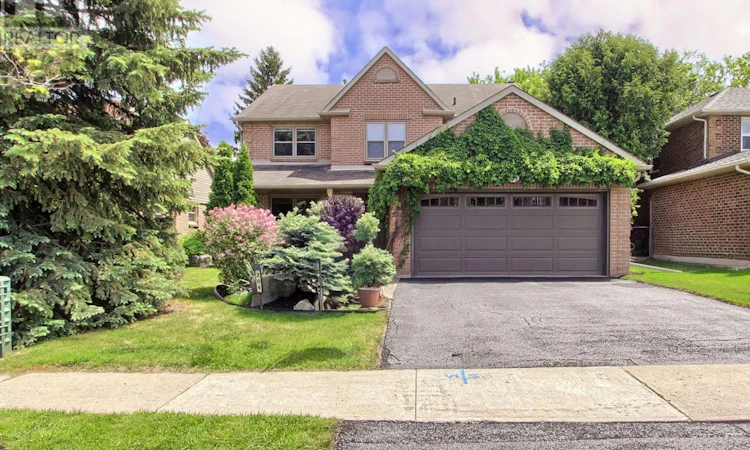 204 Crossland Gate