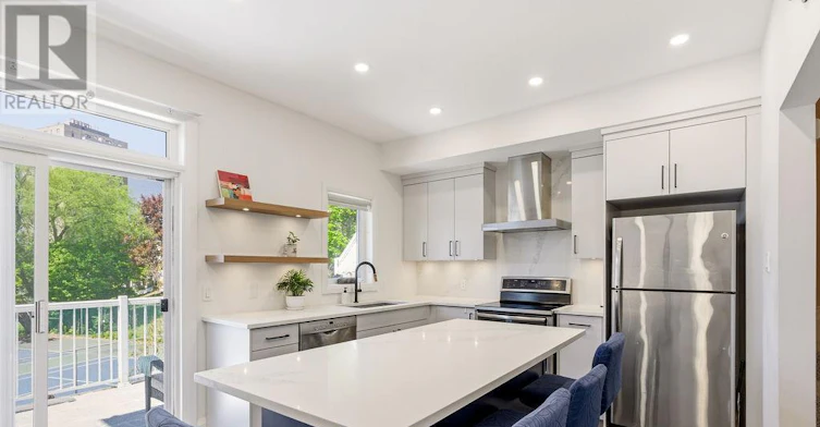 8 Pondside Private, Ottawa, ON, K1K 4X3 - 17