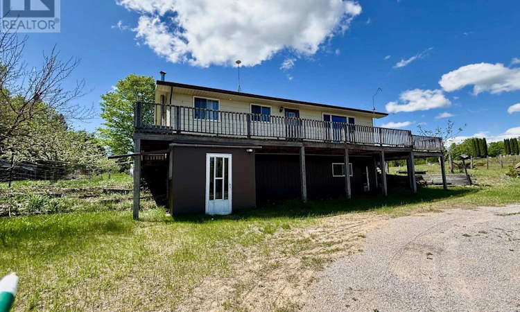 2527 Matawatchan Road