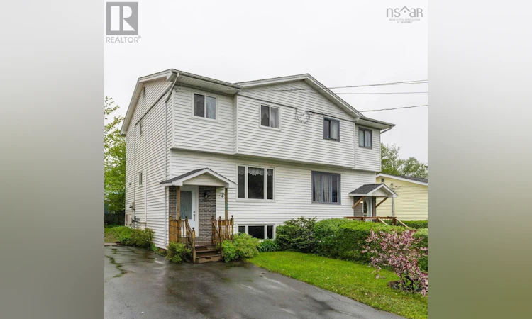 124 Waterwheel Crescent