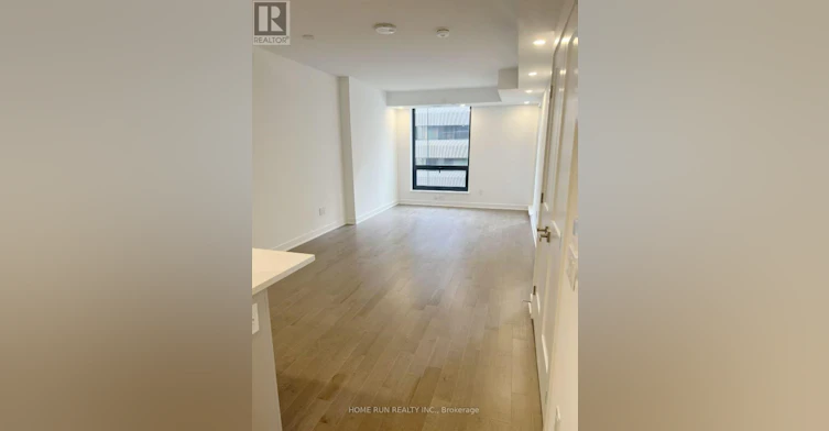804-340 Queen Street, Ottawa, ON, K1R 0G1