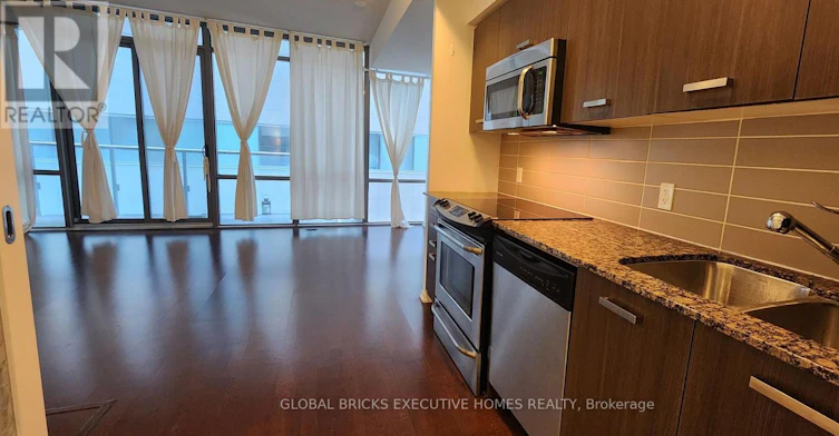 501-832 Bay Street, Toronto, ON, M5S 1Z6 - 15