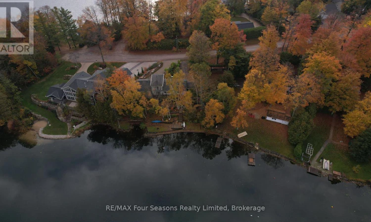 52 Shore Drive