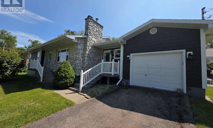 44 Beaumont Avenue