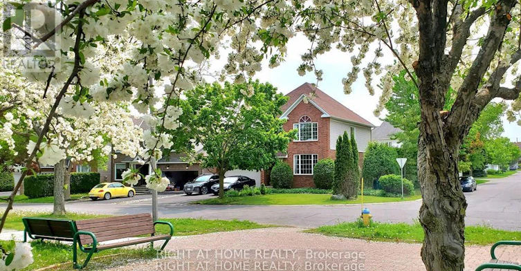 142 Windhurst Drive, Ottawa, ON, K2G 6K8
