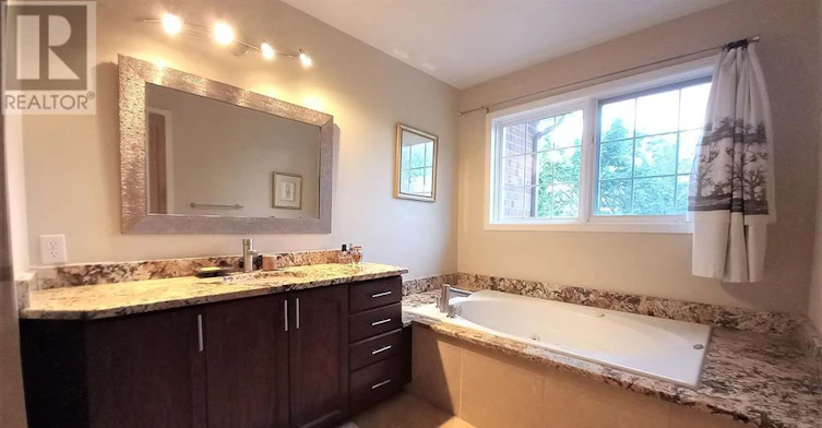 142 Windhurst Drive, Ottawa, ON, K2G 6K8 - 29