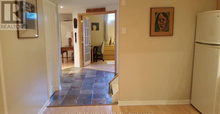 B-142 Windhurst Drive, Ottawa, ON, K2G 6K8 - 13