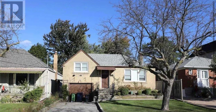 58 Abitibi Avenue, Toronto, ON, M2M 2V4