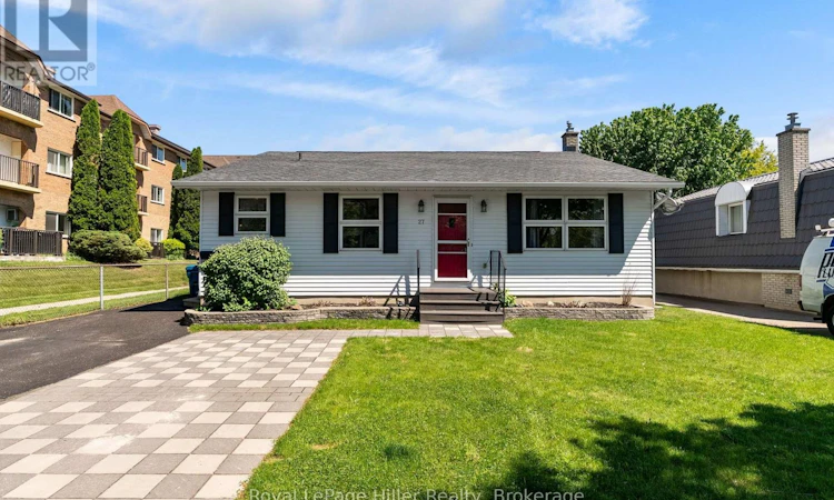 27 Greenwood Drive