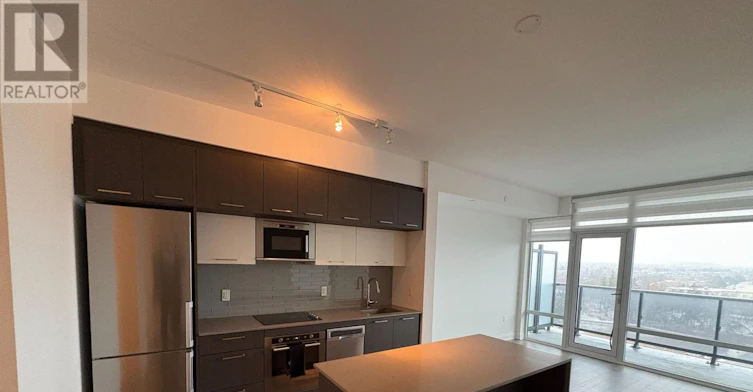 823-4800 7 Highway, Vaughan, ON, L4L 1H8 - 4