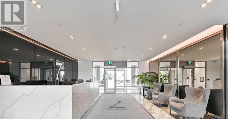 823-4800 7 Highway, Vaughan, ON, L4L 1H8 - 3
