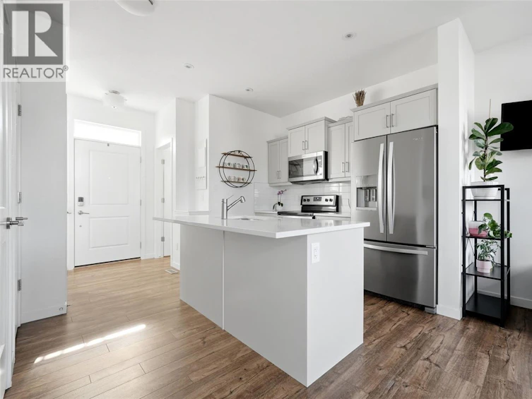 3270 Chuka Boulevard, Regina, SK, S4V 3S6 - 6
