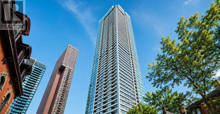 906-609 Sherbourne Street, Toronto, ON, M4X 0A4