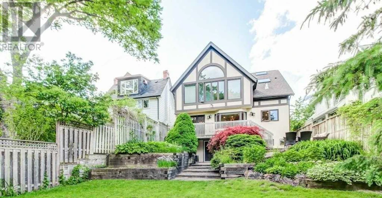 35 Bannon Avenue, Toronto, ON, M8X 1T9 - 18