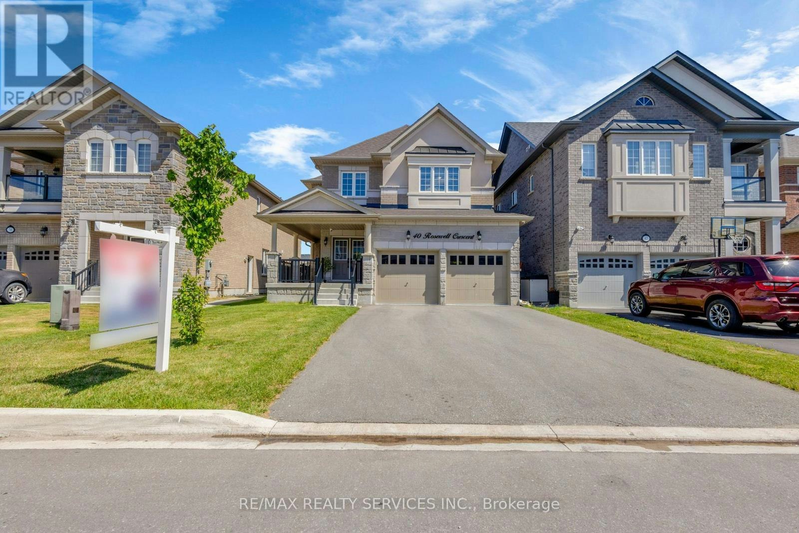 40 Rosewell Crescent, Halton Hills, ON, L7G 0N3