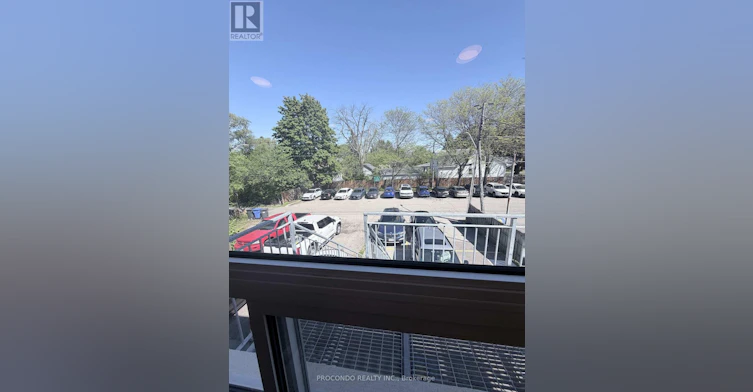 UPPER 1-287 Lakeshore Road E, Mississauga, ON, L5G 1H3 - 13