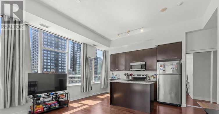 604-360 Square One Drive, Mississauga, ON, L5B 0G7 - 7