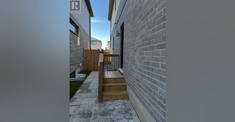 1458 Wright Crescent, London, ON, N6G 3R6 - 3