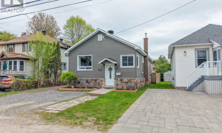 15 Pollard Avenue