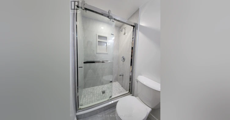 27 Macklingate Court, Toronto, ON, M1V 1A2 - 12
