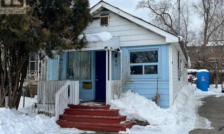 48 Daisy Avenue