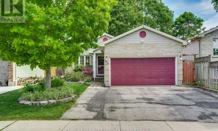 604 Talltree Crescent